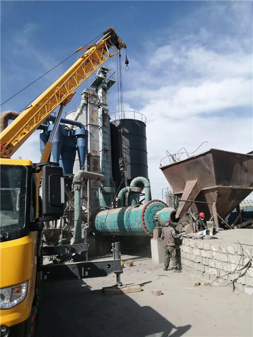 广阳区设备搬运等各类工程项目中，吊车起着关键作用